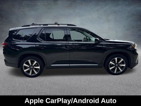 Used 2023 Honda Pilot Elite image 6