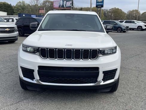 Used 2021 Jeep Grand Cherokee L Laredo w/ Luxury Tech Group I image 10