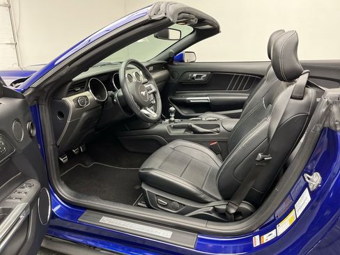 Used 2015 Ford Mustang GT Premium w/ Equipment Group 401A image 3