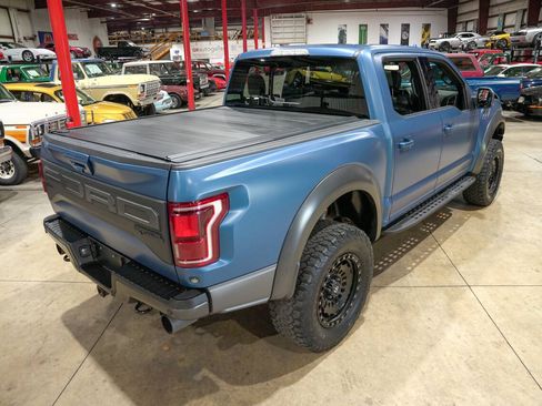 Used 2019 Ford F150 Raptor w/ Equipment Group 802A Luxury AWD/4WD image 16