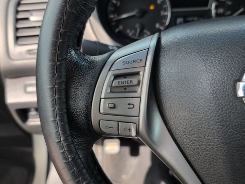 Used 2014 Nissan Altima 2.5 SL w/ Moonroof Package FWD image 14