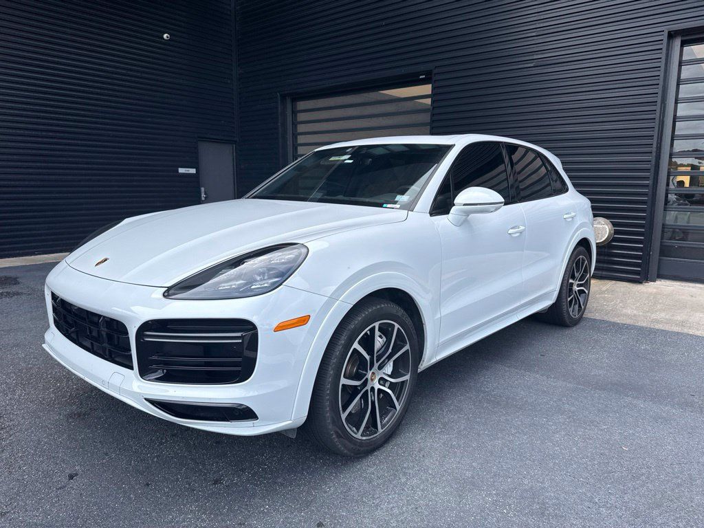 Certified 2020 Porsche Cayenne Turbo AWD/4WD image 1