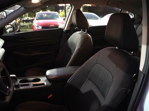 Certified 2024 Nissan Altima 2.5 S image 14