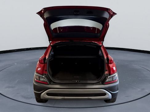 Used 2022 Hyundai Kona SEL w/ Cargo Package AWD/4WD image 9