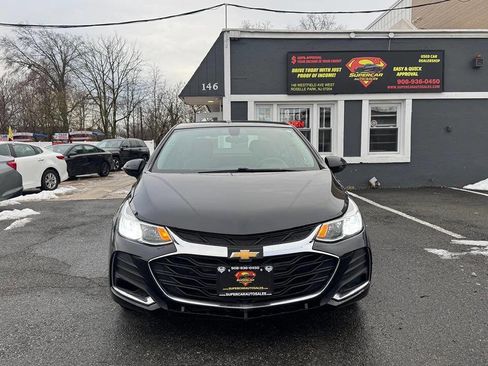 Used 2019 Chevrolet Cruze LS w/ LS Convenience Package image 2