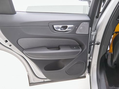 Certified 2023 Volvo XC60 T8 Polestar image 27