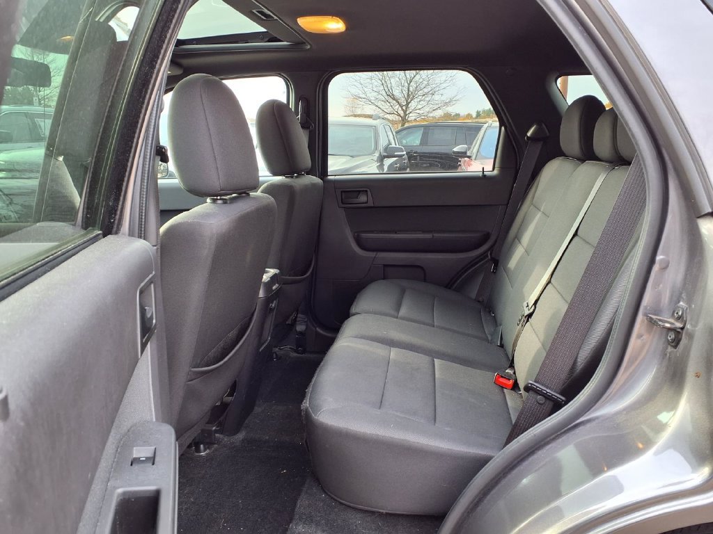 Used 2011 Ford Escape XLT w/ 201A Rapid Spec Order Code AWD/4WD image 9