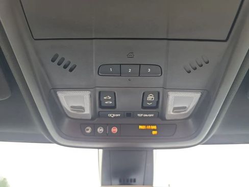Used 2019 Cadillac XT5 Luxury FWD image 40