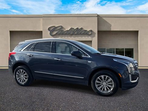 Used 2019 Cadillac XT5 Luxury image 1