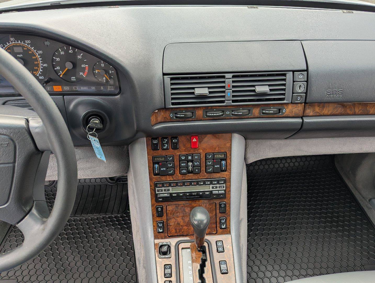 Used 1992 Mercedes-Benz 600 SEL image 16