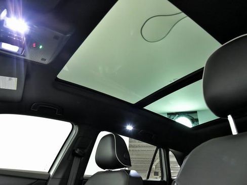 New 2026 Volkswagen Atlas Cross Sport SEL Premium R-Line image 10