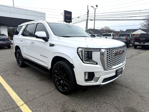 Used 2022 GMC Yukon Denali image 1