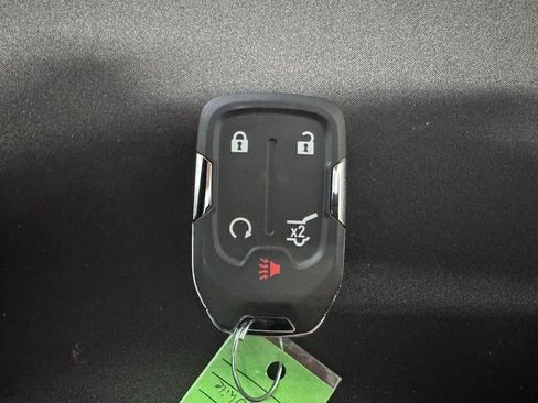 Used 2024 GMC Terrain AT4 image 39