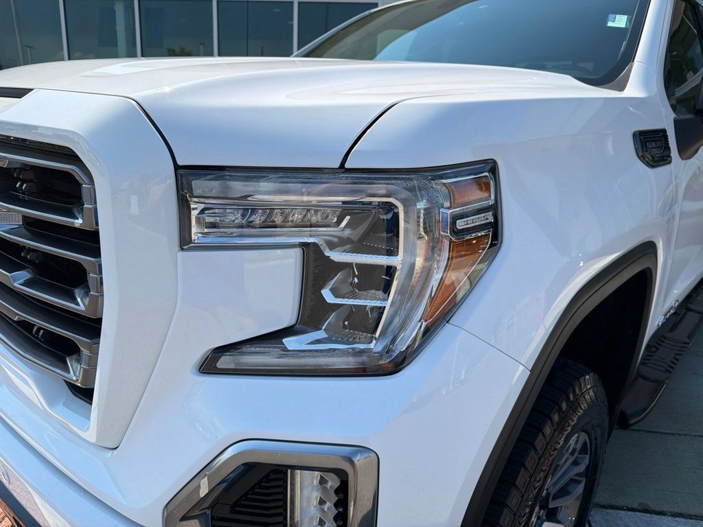 Used 2019 GMC Sierra 1500 AT4 w/ AT4 Premium Package AWD/4WD image 12