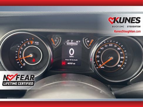 Used 2023 Jeep Gladiator Sport image 31