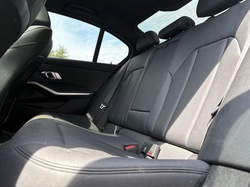 Used 2019 BMW 330i Sedan w/ Convenience Package RWD image 11