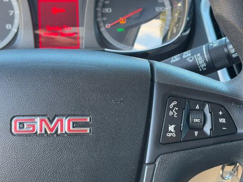 Used 2017 GMC Terrain SLE image 20