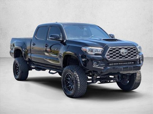 Used 2021 Toyota Tacoma TRD Sport RWD image 3
