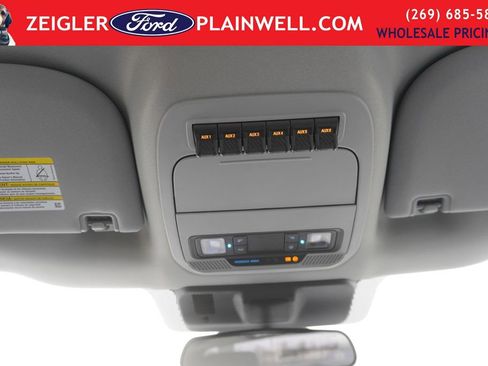 Used 2024 Ford F250 XL w/ FX4 Off-Road Package image 23