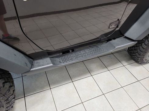 Used 2013 Jeep Wrangler Sport AWD/4WD image 14