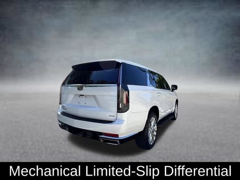 Used 2023 Cadillac Escalade Premium Luxury w/ Performance Package AWD/4WD image 7