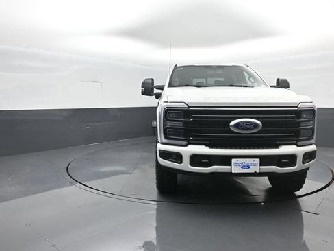 New 2026 Ford F350 Platinum w/ Tremor Off-Road Package AWD/4WD image 4