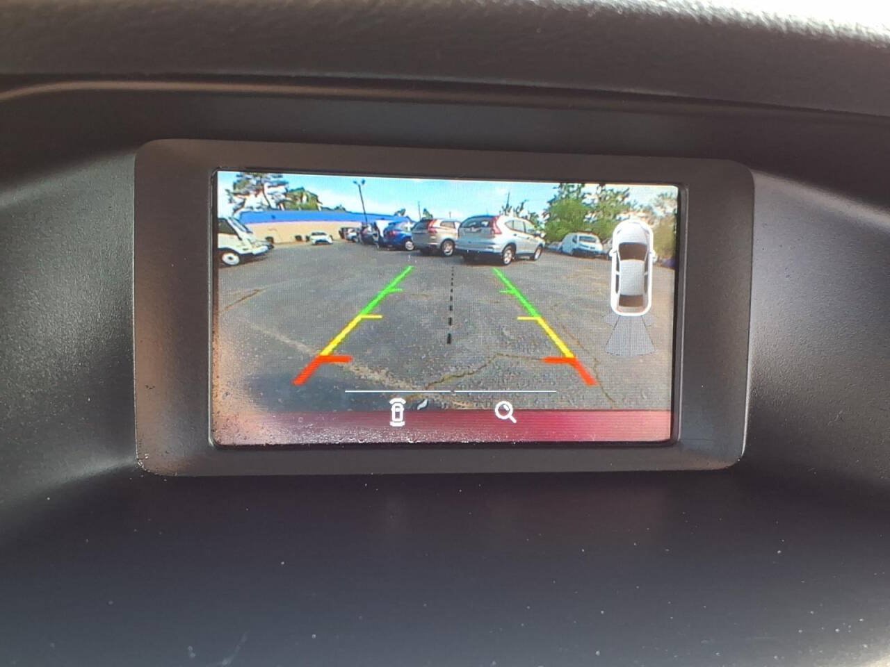Used 2015 Ford Focus SE w/ SE Ecoboost Package FWD image 18