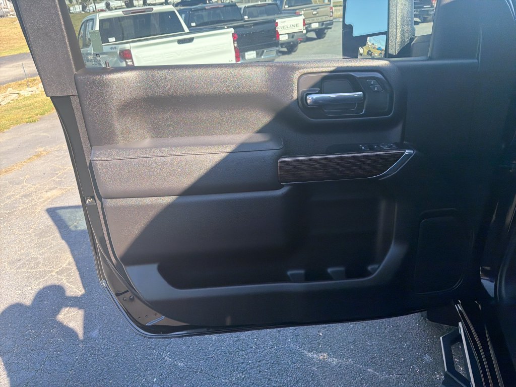 Used 2024 GMC Sierra 2500 SLE w/ SLE Convenience Package AWD/4WD image 12
