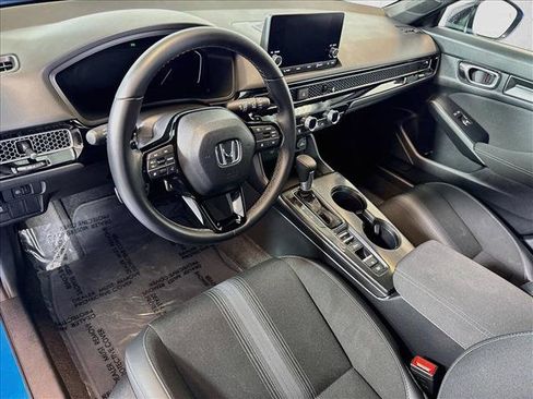 Used 2025 Honda Civic Sport image 9