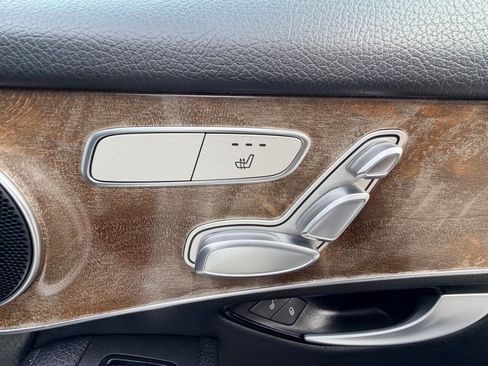 Used 2018 Mercedes-Benz GLC 300 image 73