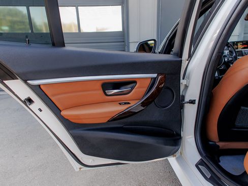 Used 2016 BMW 328i Sedan RWD image 28