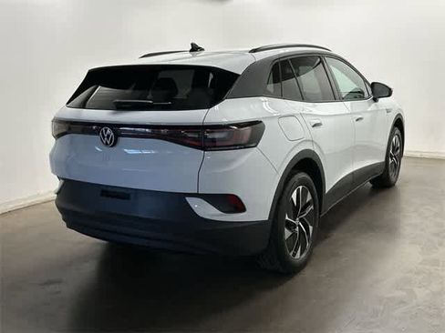 Used 2022 Volkswagen ID.4 Pro image 32