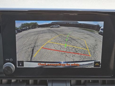 Used 2023 Toyota RAV4 SE w/ Convenience Package AWD/4WD image 6