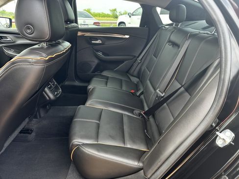 Used 2017 Chevrolet Impala Premier w/ Enhanced Convenience Package image 20