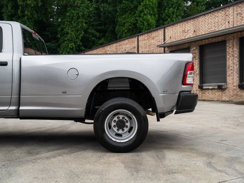 Used 2022 RAM 3500 Tradesman AWD/4WD image 5
