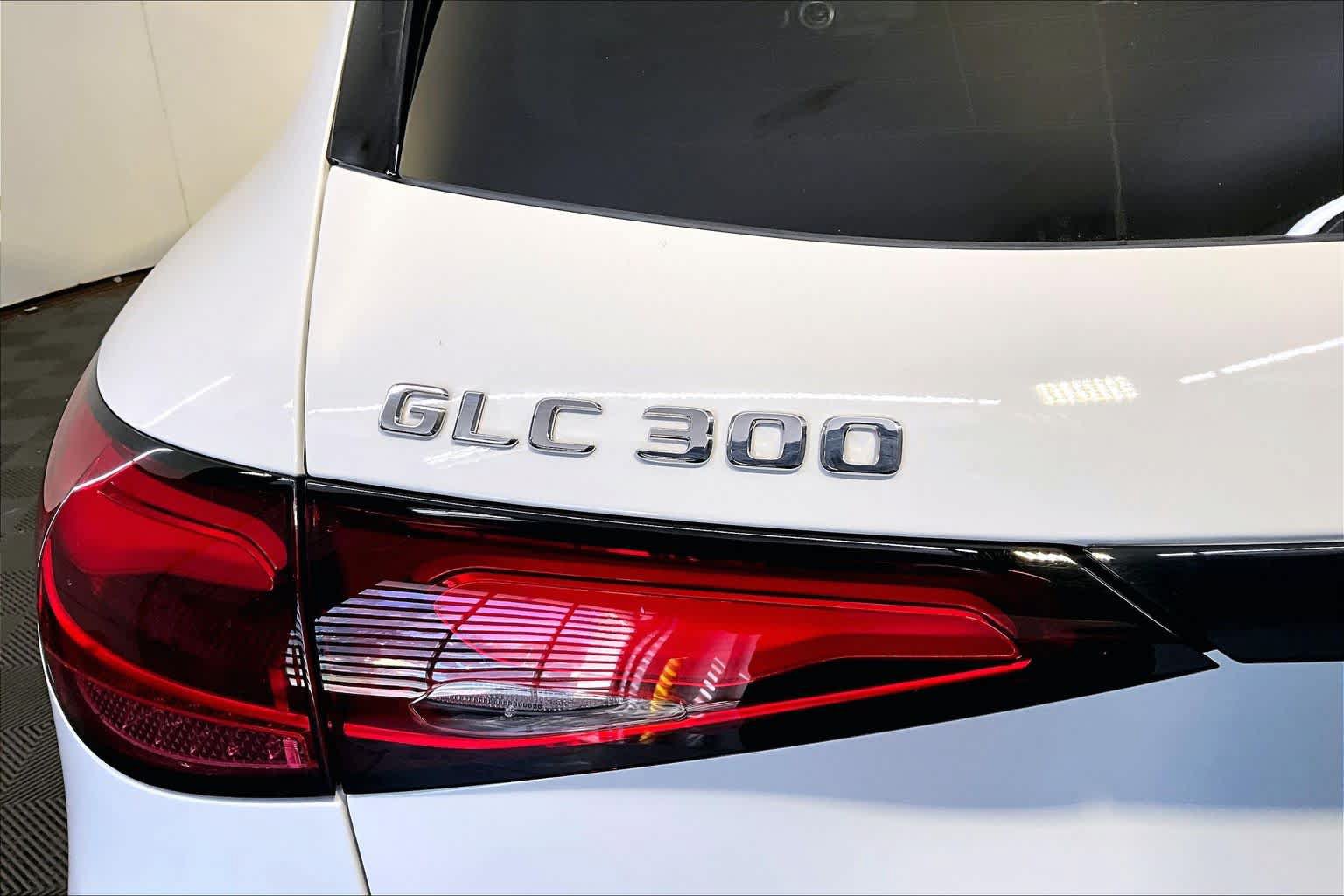 Certified 2026 Mercedes-Benz GLC 300 4MATIC image 33
