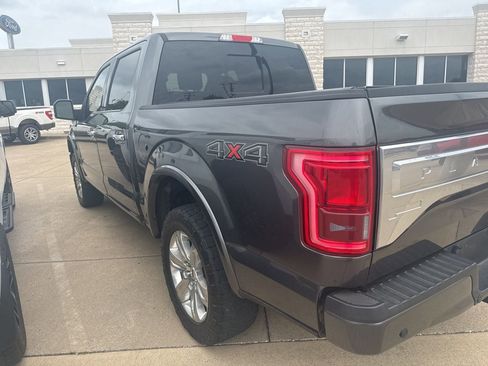 Used 2017 Ford F150 Platinum image 9