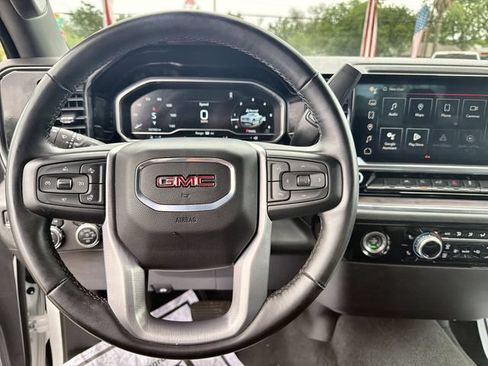Used 2024 GMC Sierra 1500 SLT AWD/4WD image 11