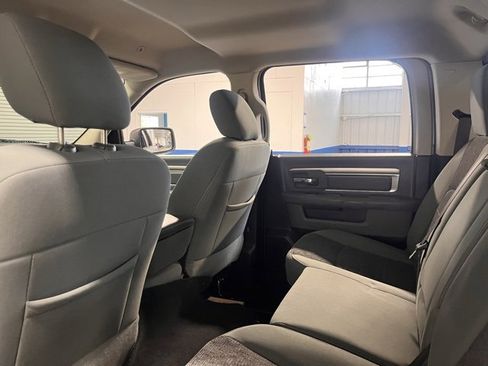 Used 2019 RAM 1500 Big Horn image 18