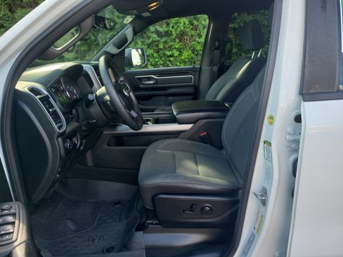 Used 2023 RAM 1500 Big Horn AWD/4WD image 15