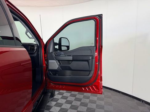 Used 2024 Ford F250 Lariat w/ Sport Appearance Package image 33