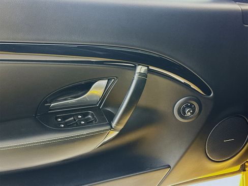 Used 2018 Maserati GranTurismo Sport image 19