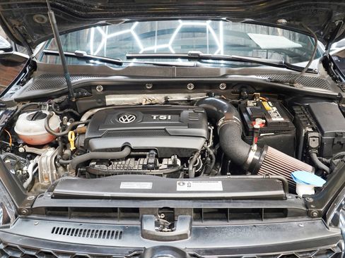 Used 2017 Volkswagen GTI S FWD image 23