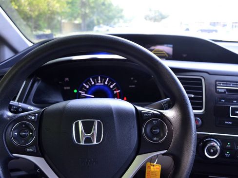 Used 2014 Honda Civic LX image 18