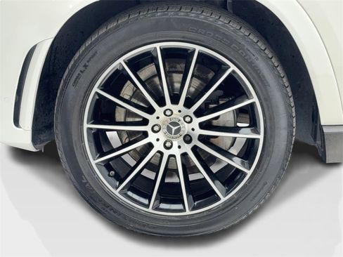 Used 2022 Mercedes-Benz GLE 350 4MATIC w/ AMG Line Exterior image 55