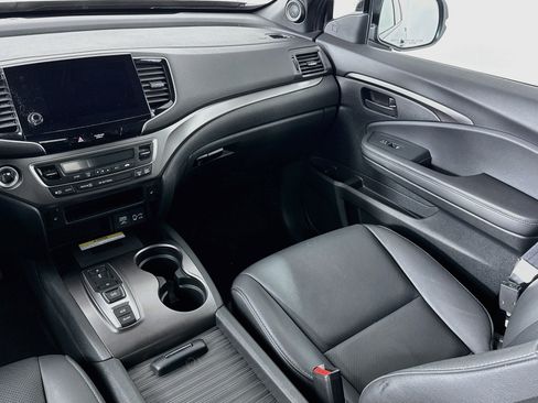 Certified 2023 Honda Passport EX-L image 23