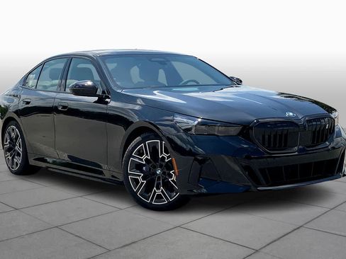 New 2026 BMW i5 eDrive40 w/ M Sport Package image 2