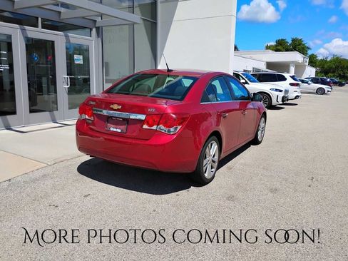 Used 2011 Chevrolet Cruze LTZ FWD image 3
