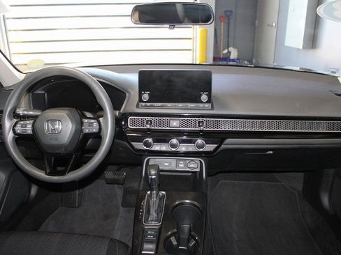 Used 2023 Honda Civic LX image 26