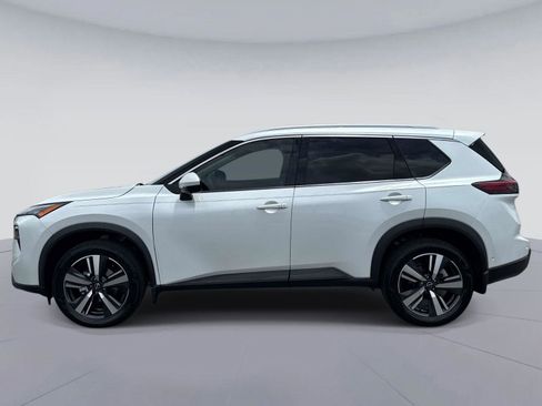 Used 2024 Nissan Rogue SL w/ SL Premium Package FWD image 7